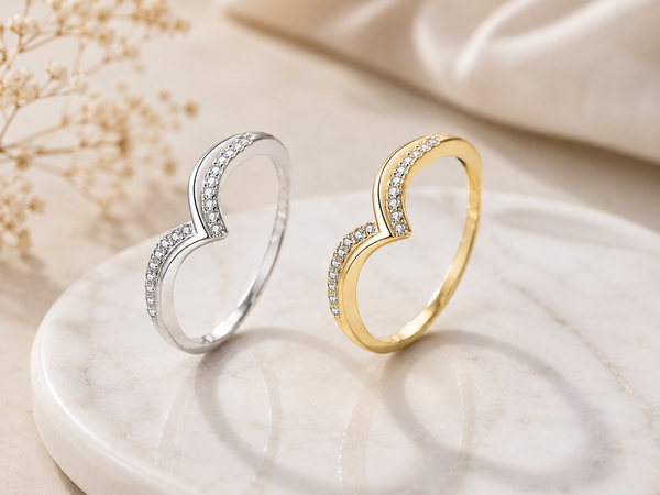 Infinity Glow Crystal Ring