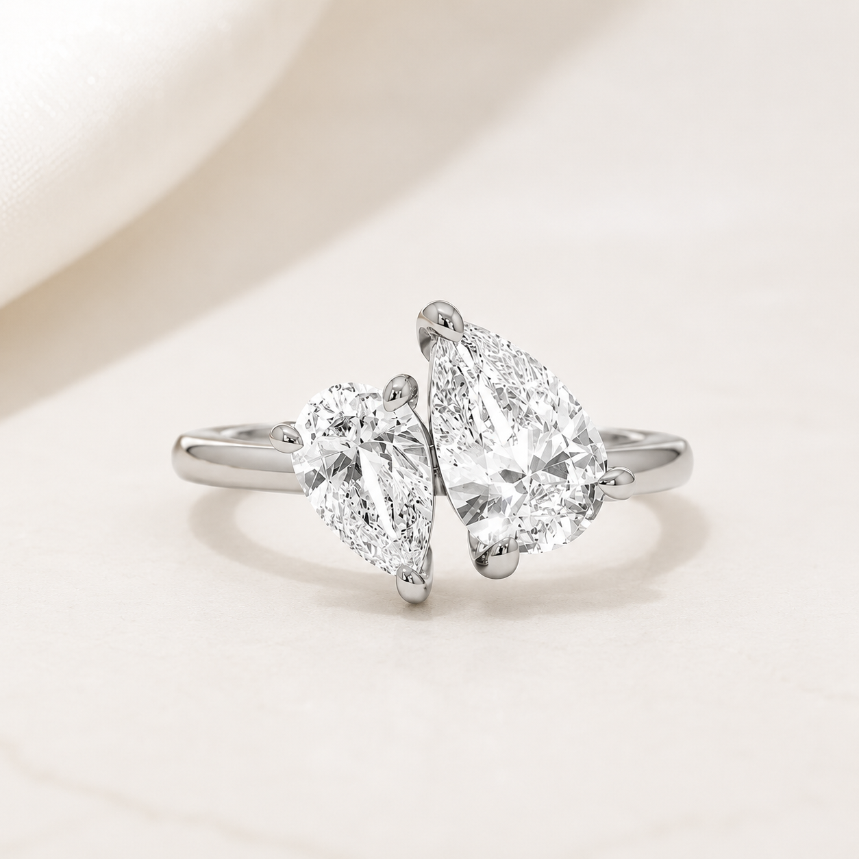 Dazzling Droplets Ring