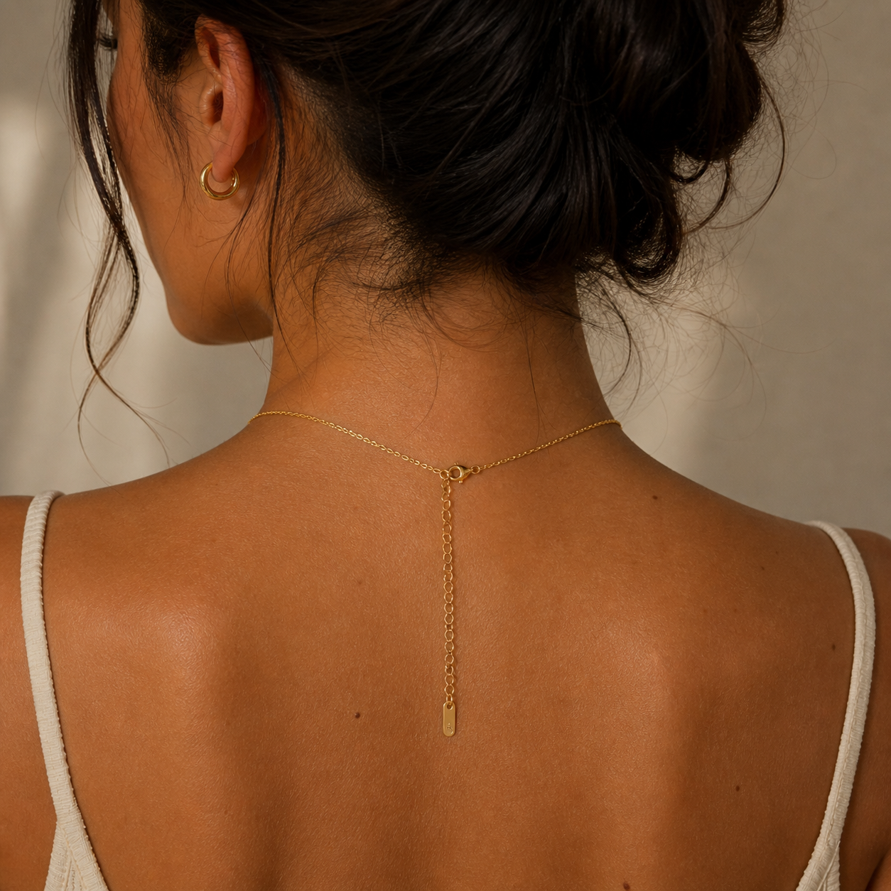 Floralis Crystal Leaf Necklace
